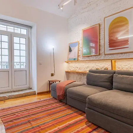 Apartment Bright & Loft By Lovelystay