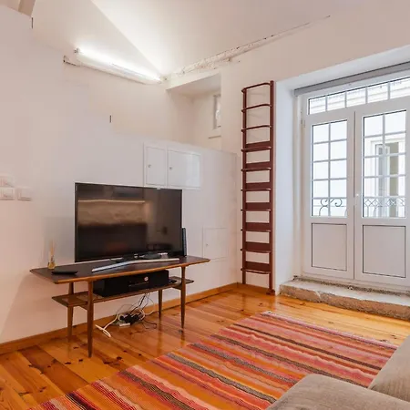 Apartman Bright & Loft By Lovelystay